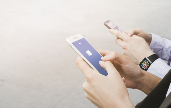 Facebook ar putea pierde Instagram și WhatsApp